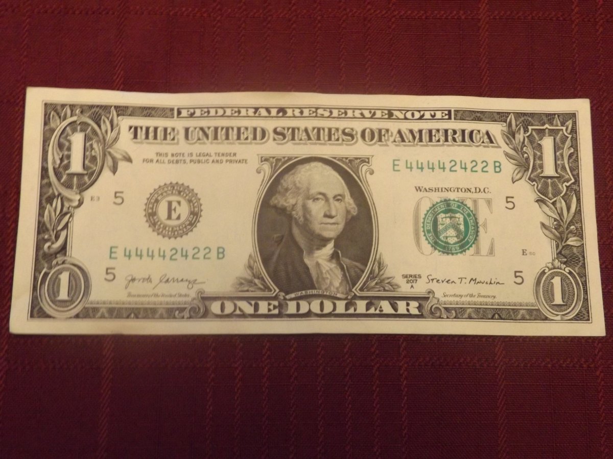 Crisp-2017A-Binary-Fancy-Serial-Number-E-44442422-B